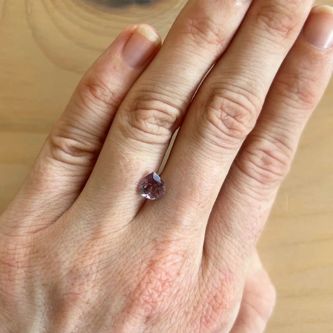 BESPOKE 1.05CT PEAR AMETHYST