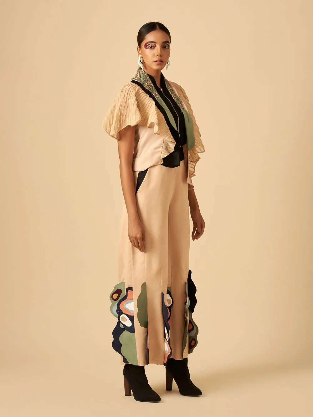 ECRU FLUTE TOP & TROUSER SET